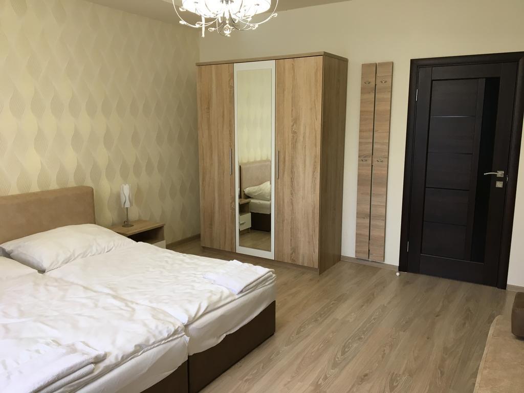 Kristály apartmanok Kisvárda Exterior foto