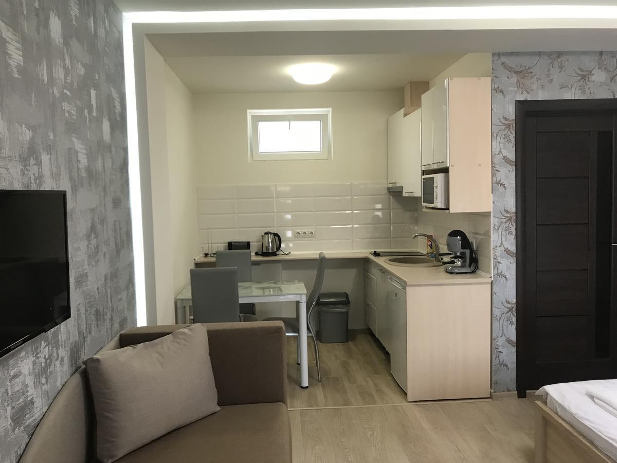 Kristály apartmanok Kisvárda Exterior foto