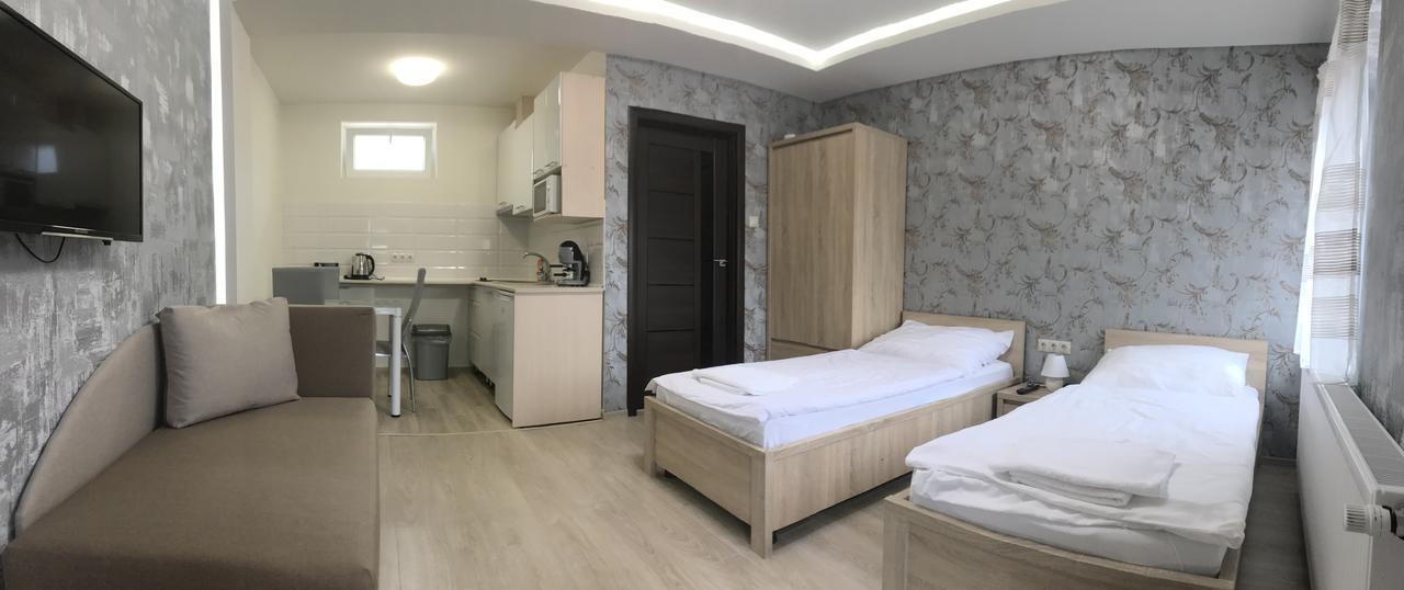 Kristály apartmanok Kisvárda Exterior foto